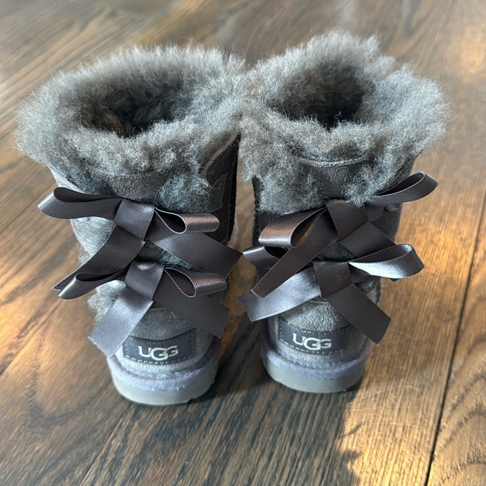toddler uggs